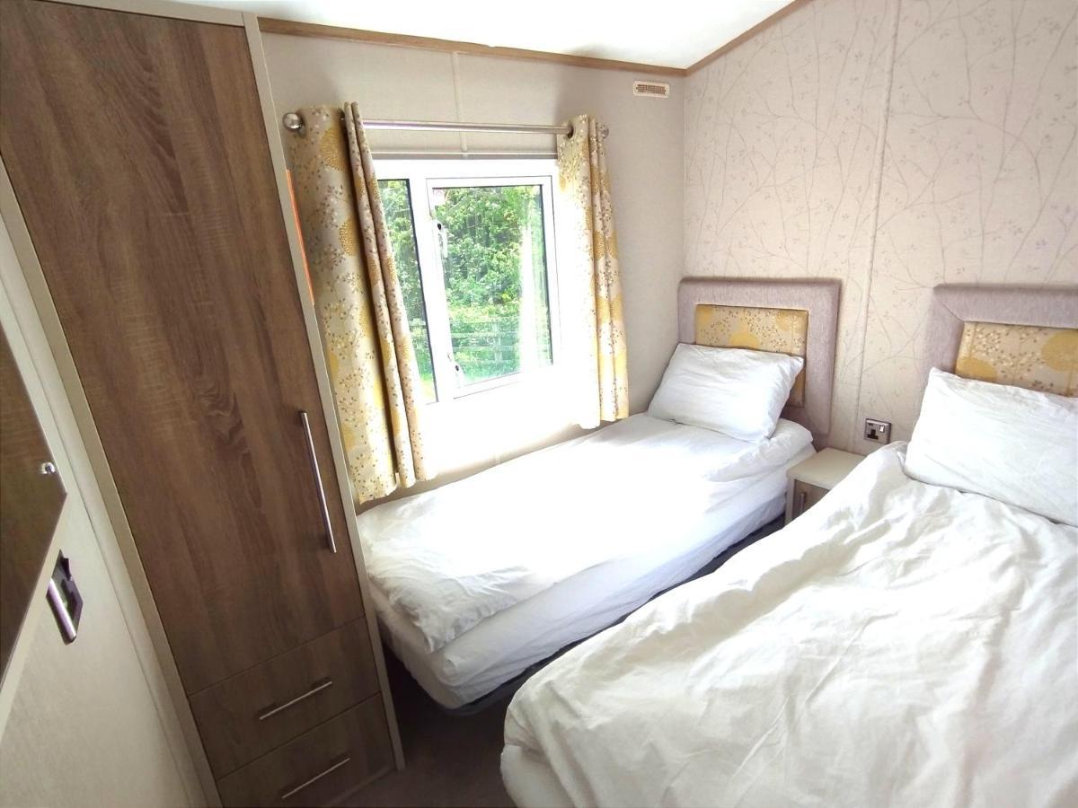 Sand Le Mere Holiday Village Caravan Hire Tunstall  Eksteriør bilde