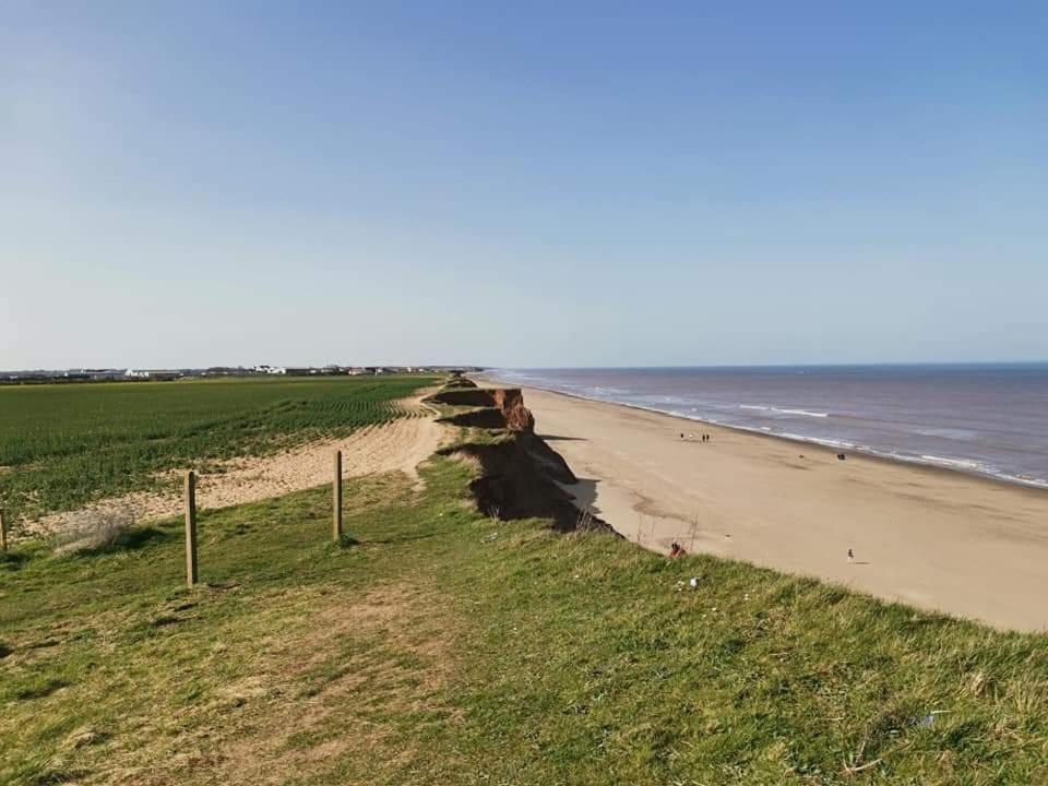 Sand Le Mere Holiday Village Caravan Hire Tunstall  Eksteriør bilde